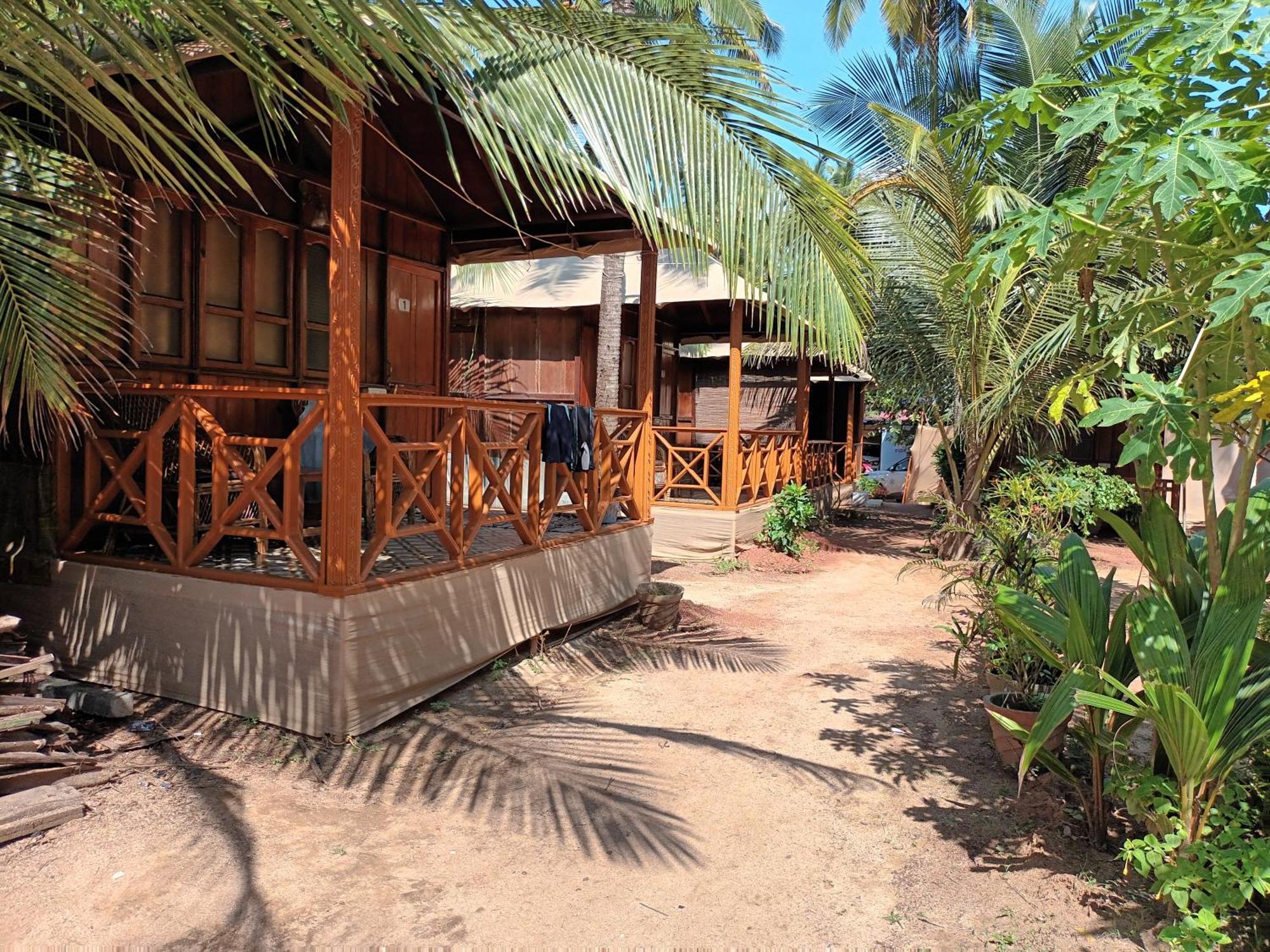 Big Fish Hotel Canacona Luaran gambar